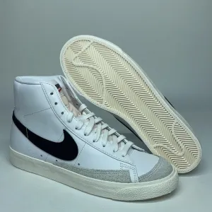 New Nike Blazer Mid 77 Vintage Black/White BQ6806-100 USED Defects sz 10