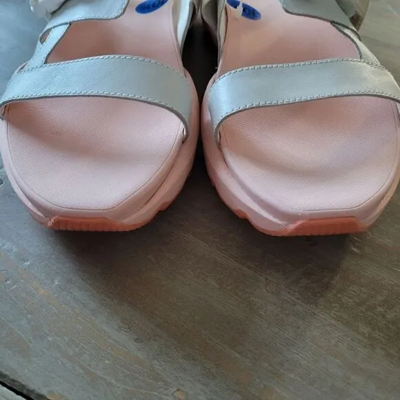 New SOREL Kinetic Impact Sling Sandal 9.5