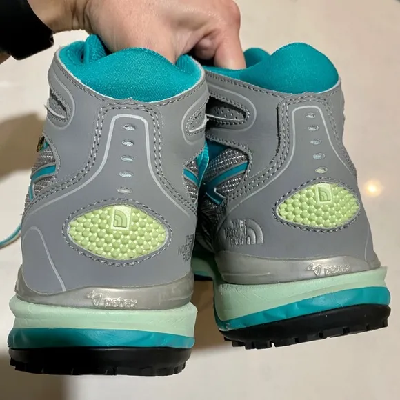 New* The North Face Hedgehog GTX Hiking Shoes