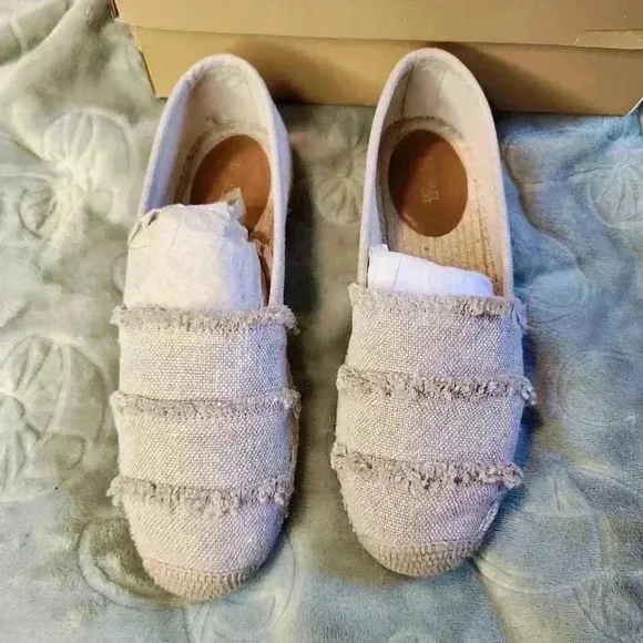 NIB Michael Kors Womens Tibby Canvas Espadrille Flats Slip-On Shoes Size 9