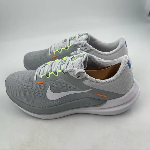 NIB! 👞 Nike Air Winflo 10 Grey White Lace-Up Low Top Running Shoes - Size 5.5 Y