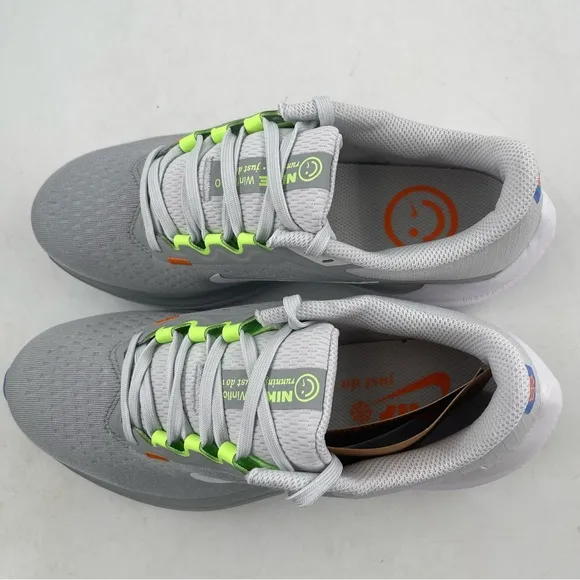 NIB! 👞 Nike Air Winflo 10 Grey White Lace-Up Low Top Running Shoes - Size 5.5 Y