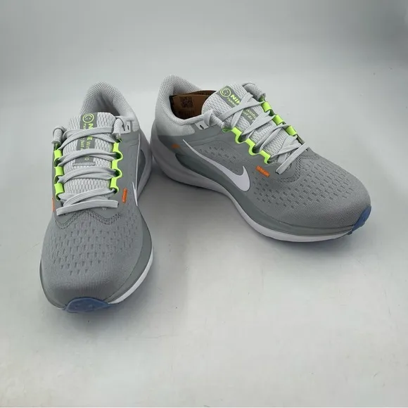 NIB! 👞 Nike Air Winflo 10 Grey White Lace-Up Low Top Running Shoes - Size 5.5 Y