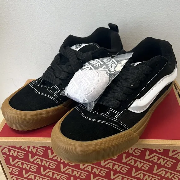 NIB - Vans Knu Skool Shoes, Black/Gum – Men’s 7 / Women’s 8.5