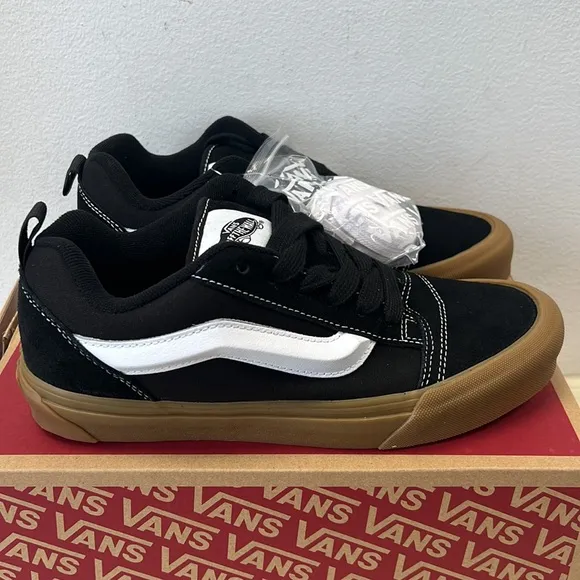 NIB - Vans Knu Skool Shoes, Black/Gum – Men’s 7 / Women’s 8.5