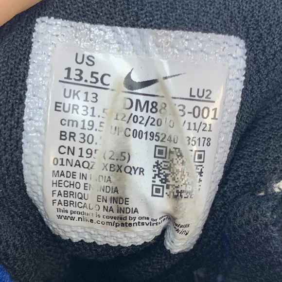 Nike 2020 Kids Boys Size 13.5 Faux Leather Upper High Top Tennis Athletic Shoes