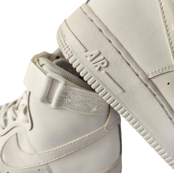 Nike Air Force 1 Kids White High-Top Sneakers Size 6 Big Boys Shoes