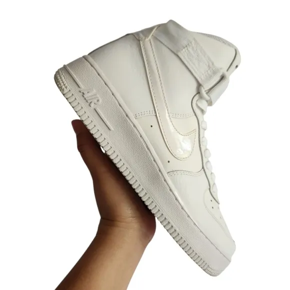 Nike Air Force 1 Kids White High-Top Sneakers Size 6 Big Boys Shoes