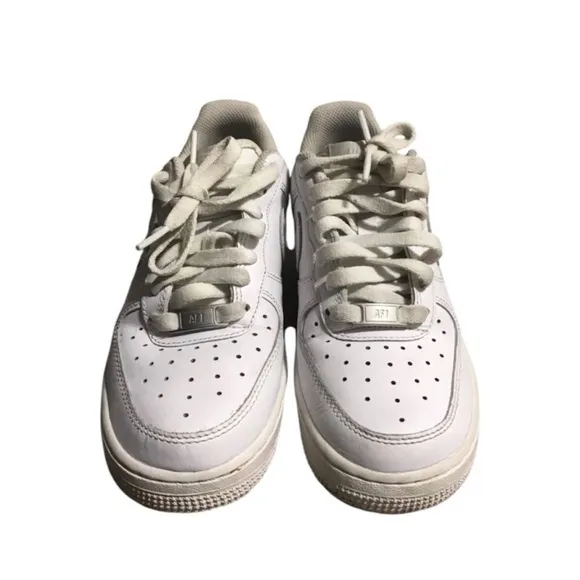 Nike Air Force 1 LE Kids Sneakers DD8959-100 Youth Size 5.5Y