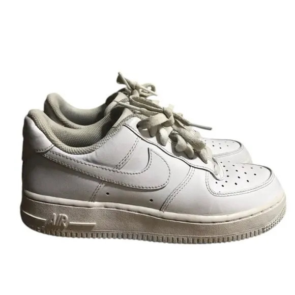 Nike Air Force 1 LE Kids Sneakers DD8959-100 Youth Size 5.5Y
