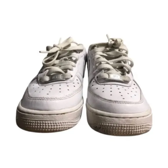 Nike Air Force 1 LE Kids Sneakers DD8959-100 Youth Size 5.5Y