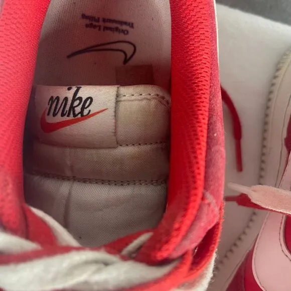 Nike Air Force 1 Low First Use University‎ Red sneakers size 8M. Limited Edition