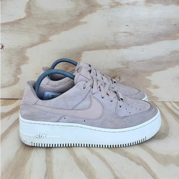 Nike - Air Force 1 Sage Low Top - Sneakers - Pink - Women's - 9.5 - AR5339-201