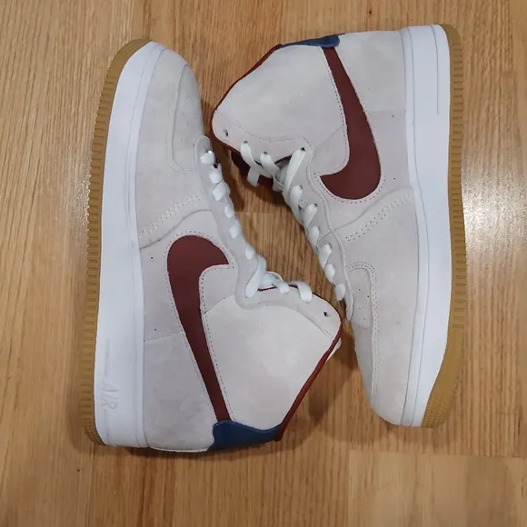 Nike Air Force 1 Scuplt Streetwear/Lifestyle Shoes size 8.5 Men/10 Women