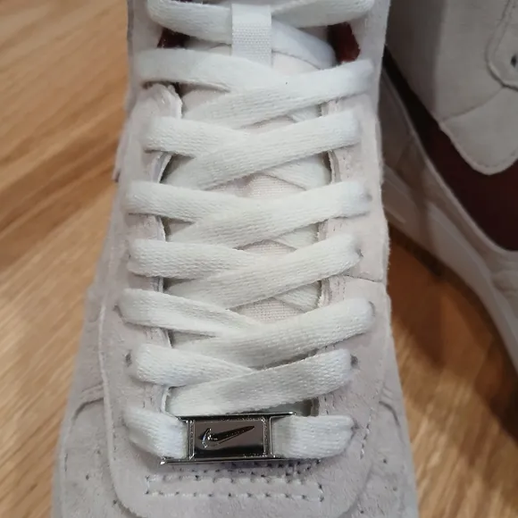Nike Air Force 1 Scuplt Streetwear/Lifestyle Shoes size 8.5 Men/10 Women