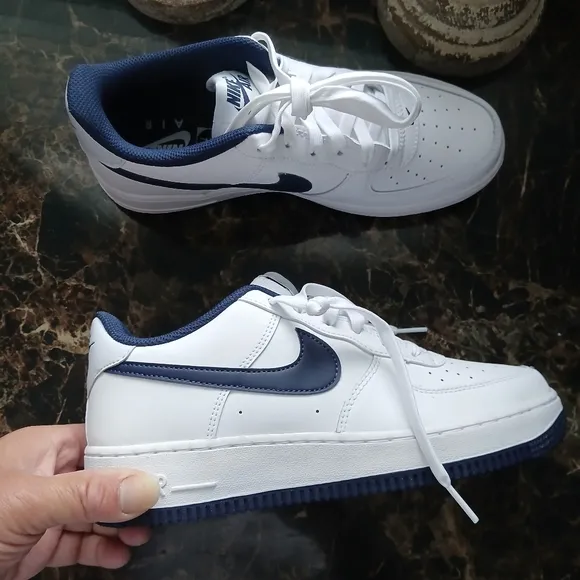 Nike Air Force 1 Streetwear/Lifestyle Shoes Size 7 Youth/8.5 Women