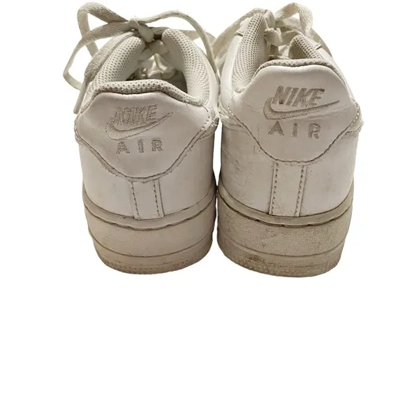 Nike Air Force 1 White Athletic Sneaker Shoes 2020 Size Youth 6.5 Streetwear