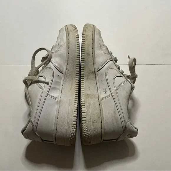 Nike Air Force 1 White Athletic Sneaker Shoes 2020 Size Youth 6.5 Streetwear