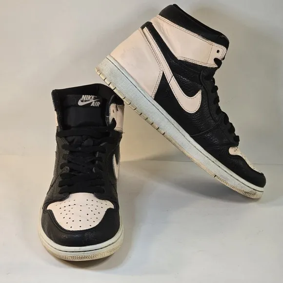 Nike Air Jordan 1 Retro High OG Mens Size 9.5 Basketball Shoes 555088-081