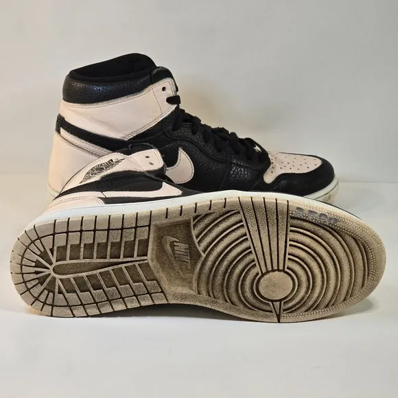 Nike Air Jordan 1 Retro High OG Mens Size 9.5 Basketball Shoes 555088-081
