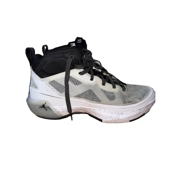 Nike Air Jordan 37 Oreo White Black Basketball Shoes DD6958-108 Mens Size 12