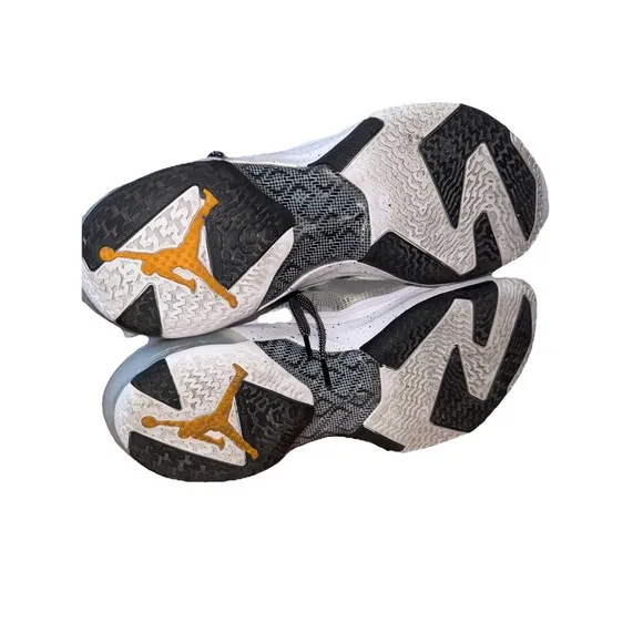 Nike Air Jordan 37 Oreo White Black Basketball Shoes DD6958-108 Mens Size 12
