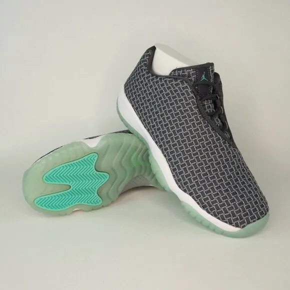 Nike Air Jordan Future Low Basketball Sneaker Grey Boys Shoes SZ 6