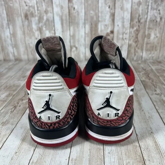 Nike Air‎ Jordan Legacy 312 Low Chicago Red White Black Sneakers Size 11