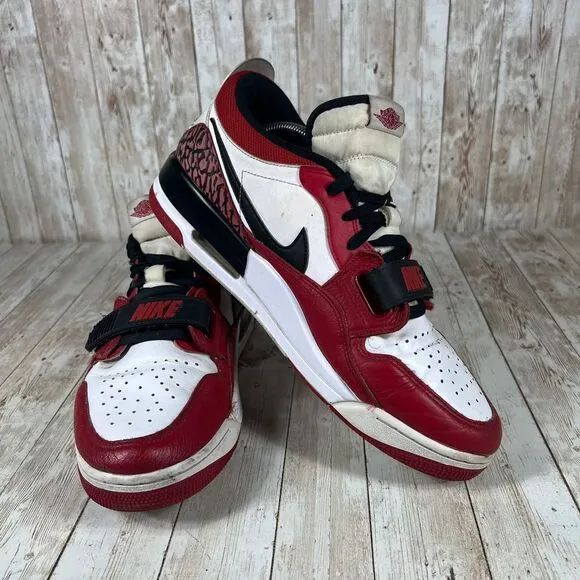 Nike Air‎ Jordan Legacy 312 Low Chicago Red White Black Sneakers Size 11