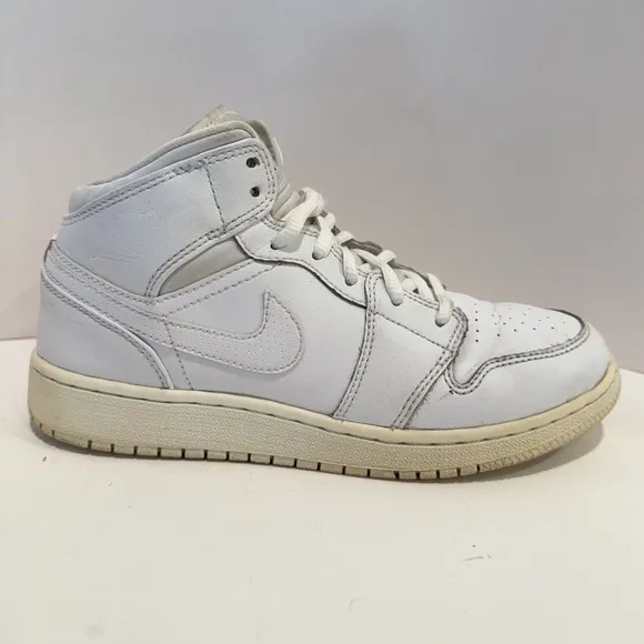 Nike Air Jordan Sneakers Mid Triple White 554725 110 High Top Shoes Size 4.5 Y