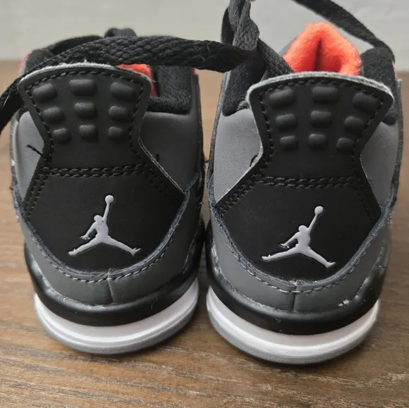 Nike Air Jordan Toddler Size 9c Retro Sneakers Shoes Infrared Black Kids Boys Gi