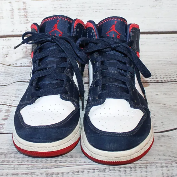 Nike Air Jordan White Navy Blue Red Mid BQ6931-104 Youth 6