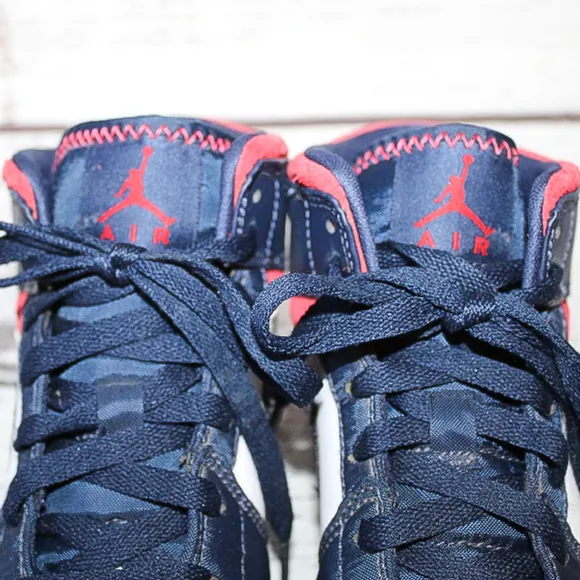 Nike Air Jordan White Navy Blue Red Mid BQ6931-104 Youth 6