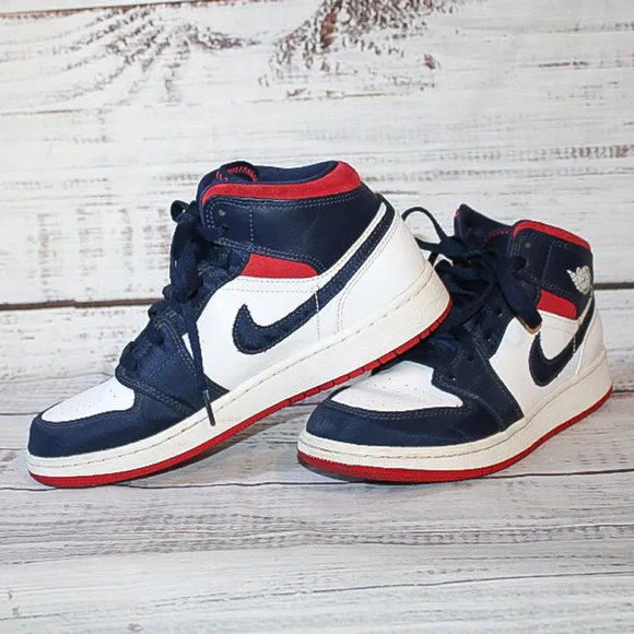 Nike Air Jordan White Navy Blue Red Mid BQ6931-104 Youth 6
