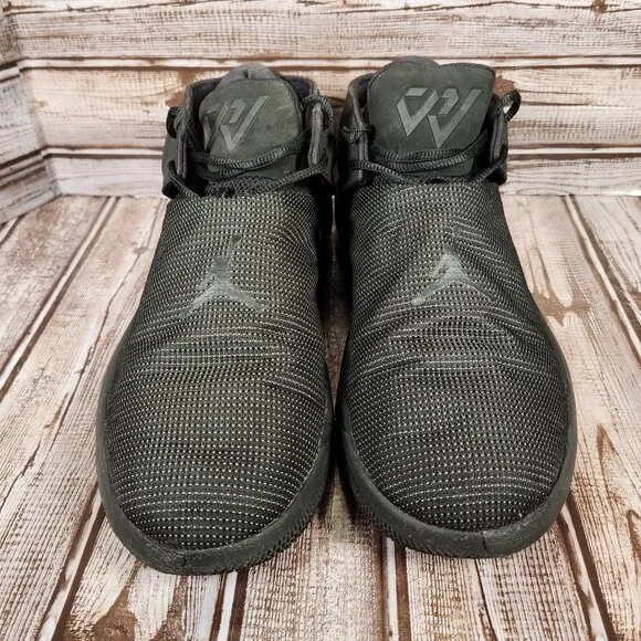 NIKE AIR JORDAN Why Not Zer0.1 Men's 10.5 Black Mid-Top Sneaker Shoes AR0043-001