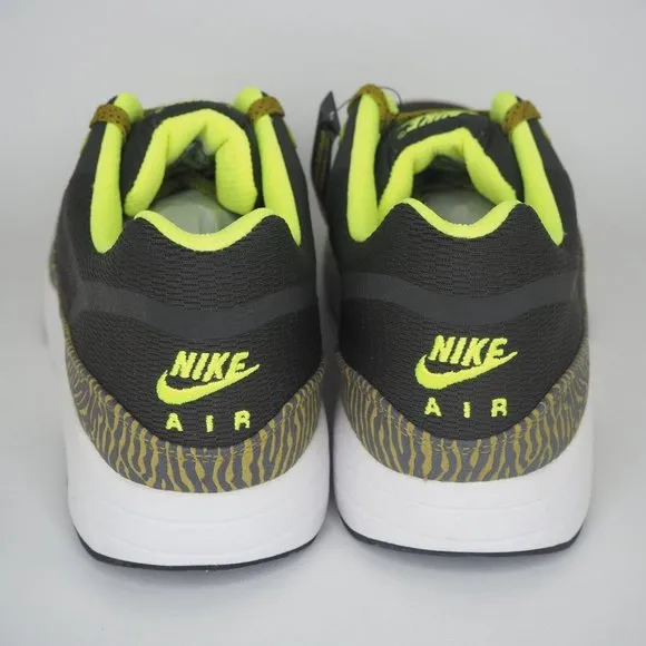 Nike Air Max 1 PRM TAPE Men Shoes Black Parachut Gold Vintage