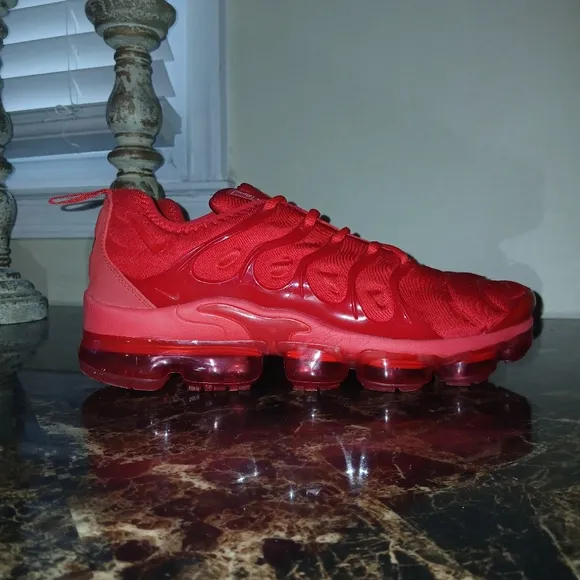 Nike Air VaporMax Plus Streetwear/Athletic Shoes Size 11 for Men
