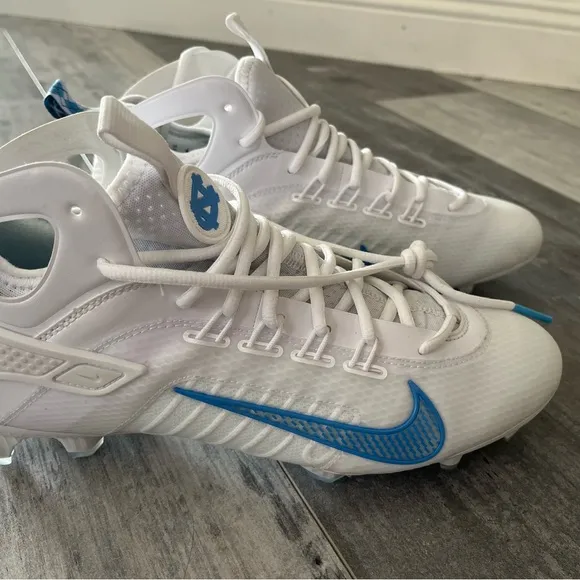 Nike Alpha Huarache 9 Elite Lacrosse Cleat UNC PE FQ1137-100 men size 10 NEW