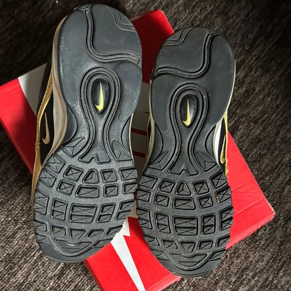 Nike Black and Gold Sleek Sneakers