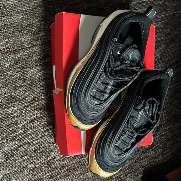 Nike Black and Gold Sleek Sneakers