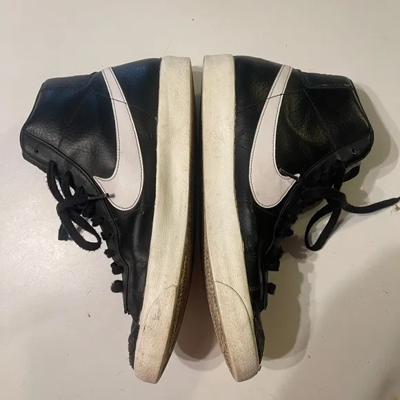 Nike Blazer ‘77 Vintage Men’s Size 11.5 Mid Black Sail Sneakers Shoes
