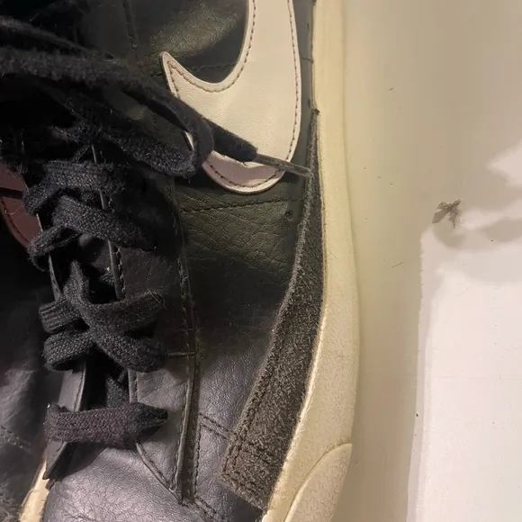 Nike Blazer ‘77 Vintage Men’s Size 11.5 Mid Black Sail Sneakers Shoes