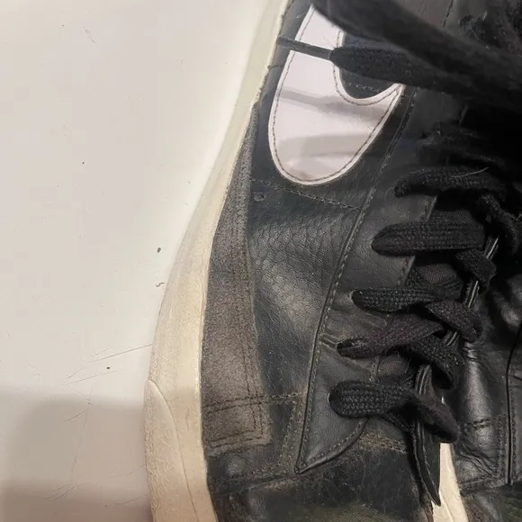 Nike Blazer ‘77 Vintage Men’s Size 11.5 Mid Black Sail Sneakers Shoes