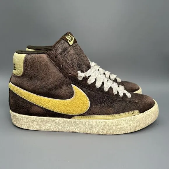 Nike Blazer High Top Supreme Sneaker Shoes Fuzzy Yellow Brown Zest Sail Mens 9