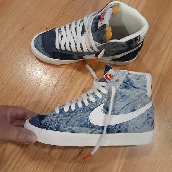Nike Blazer Mid 77 Denim Pack Streetwear/Athletic Shoes Size 7 for Women