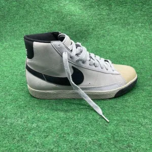Nike Blazer Shoes  Grey Black Leather Vintage High Trainers Size 7Y