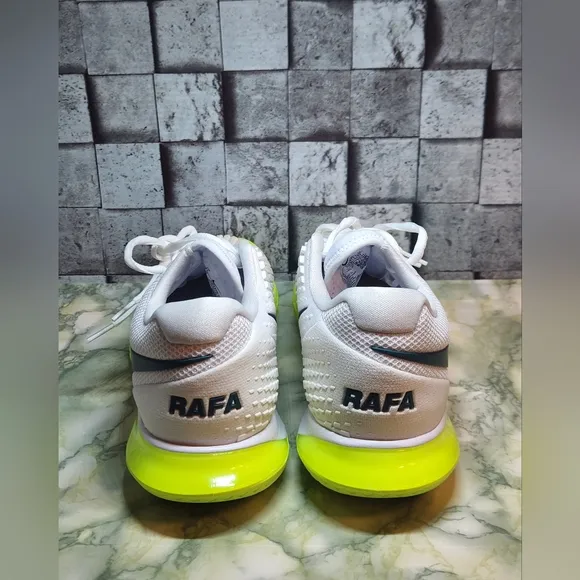 Nike Court Zoom Vapor Cage 4 Rafa .white Vol Geode Teal Size 11 Tennis Shoes ..