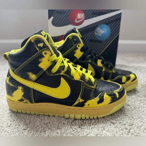 Nike Dunk 1985 Black Yellow Acid Wash High Top Sneakers Men’s Size 6 Women’s 7.5