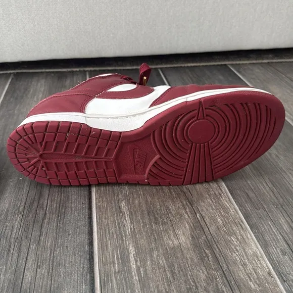 Nike Dunk Low - Team Red/White, Size 11