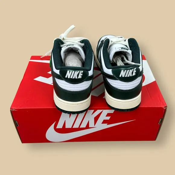 Nike Dunk Low Vintage Green White Shoes DQ8580-100 NWT Mens 10